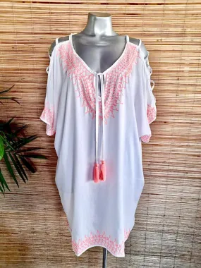 DRESS ARABESQUE New White Embroidery Coral