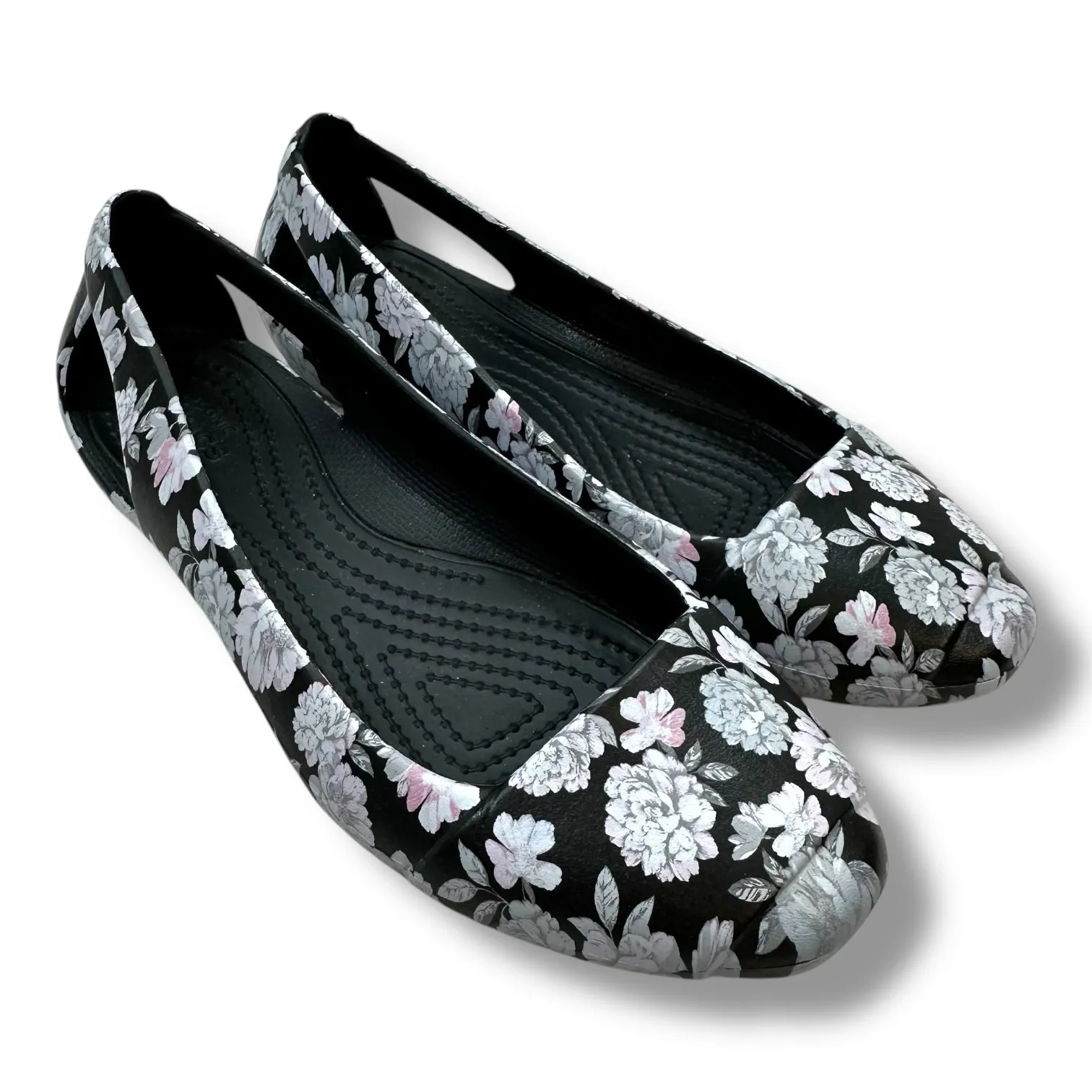 Sandals Flats By Crocs In Floral Print, Size: 5